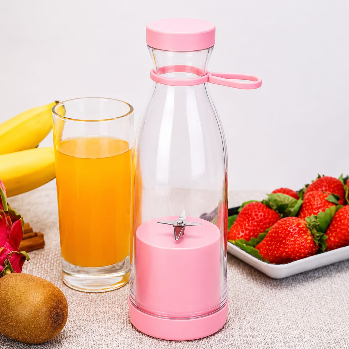 420ML Mini Portable Juice Blender - detail view